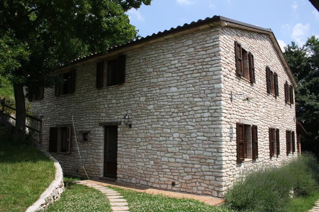 Agriturismo Valdifiori Sassoferrato Exteriör bild
